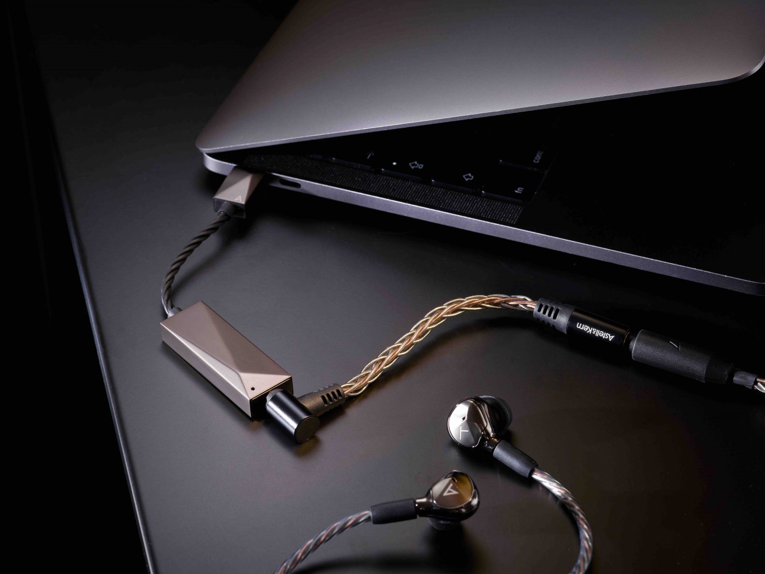 Astell&Kern’s AK USBC Dual DAC Cable will transform the sonic